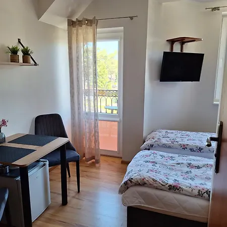 Homestay Goscinne U Ewy *